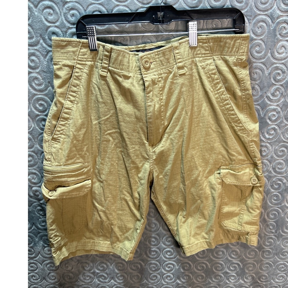 Wear First Men's Tan Cargo Shorts Size 36 Flat Front Distressed‎ Cotton Blend